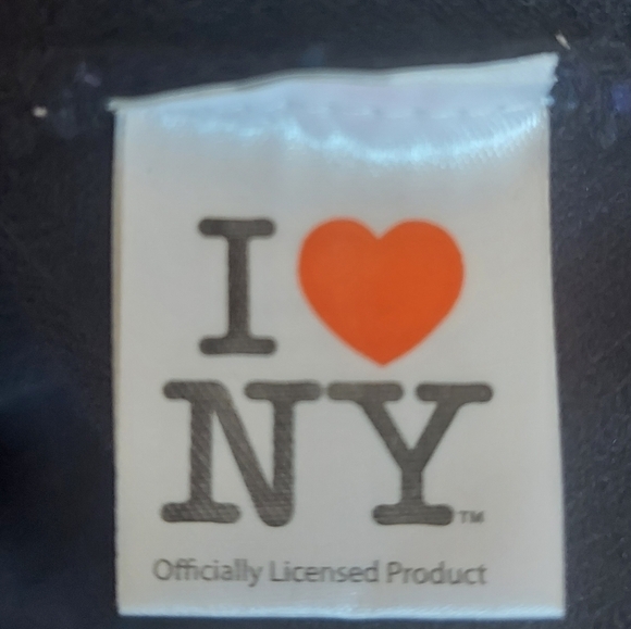 I  ❤ New York Knit Winter Hat - Picture 3 of 5